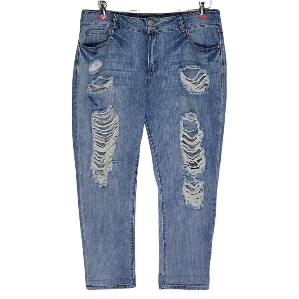 Almost Famous Ripped Torn Distressed Crop Jeans Size 13 35X27